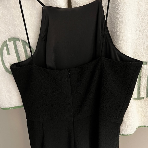 Black Halo Jumpsuit, looks new, barely worn, I know longer can it this size - Picture 2 of 4
